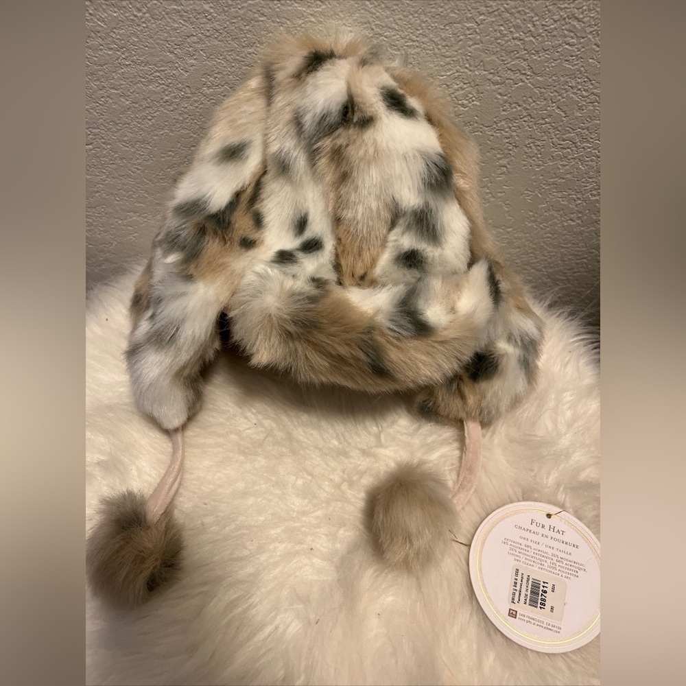 Pottery Barn Teen Snow Leopard Faux Fur Hat